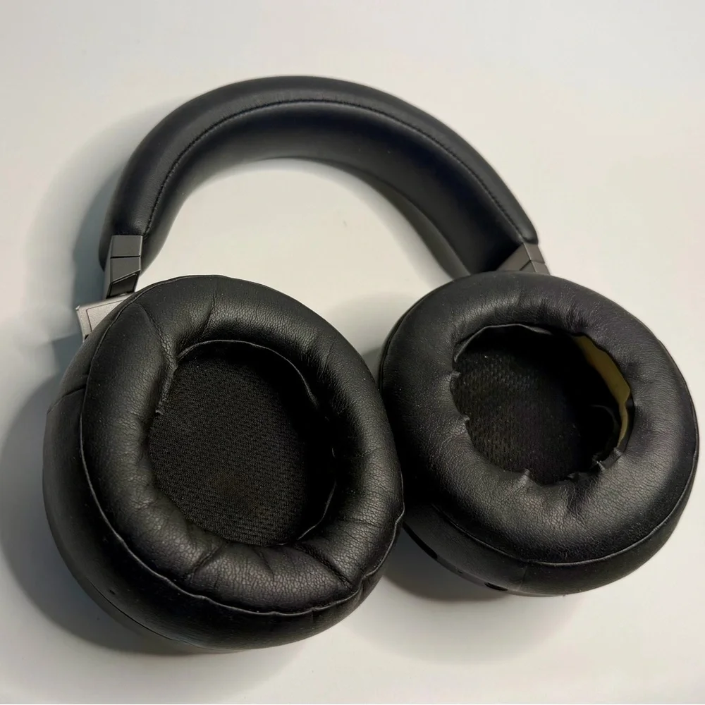 CORSAIR VIRTUOSO RGB Bluetooth WIRELESS HEADSET SE Tested Works